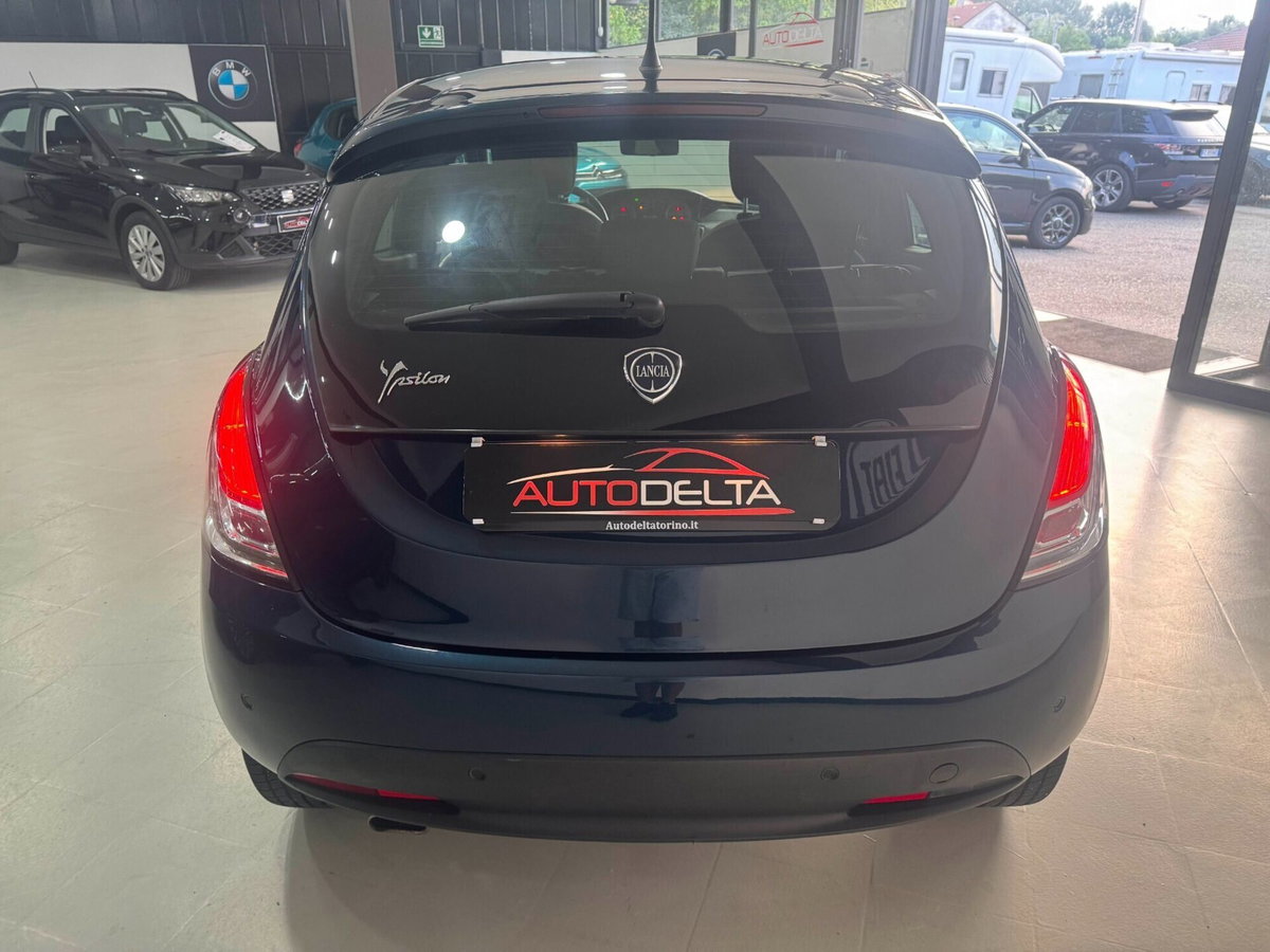 Lancia Ypsilon 1.2 69 CV 5 porte Elle (8)
