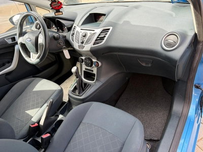 Ford Fiesta Ikon 1.2 82CV 3 porte (7)