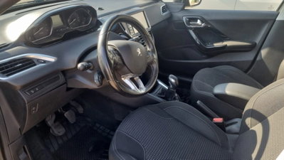 Peugeot 208 75 5 porte Active (5)
