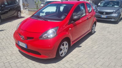 Toyota Aygo 1.0 12V VVT-i 3 porte Now usata