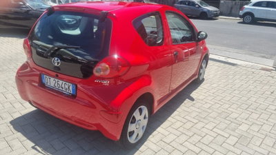 Toyota Aygo 1.0 12V VVT-i 3 porte Now (4)