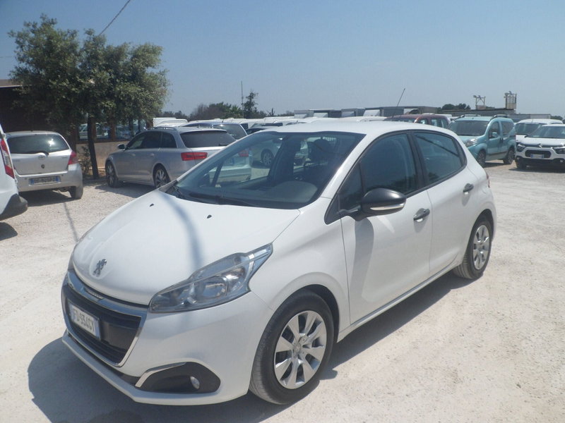 Peugeot 208 75 5 porte Van