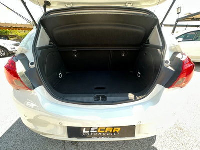 Opel Corsa 1.4 90CV Start&Stop aut. 5 porte Cosmo (11)