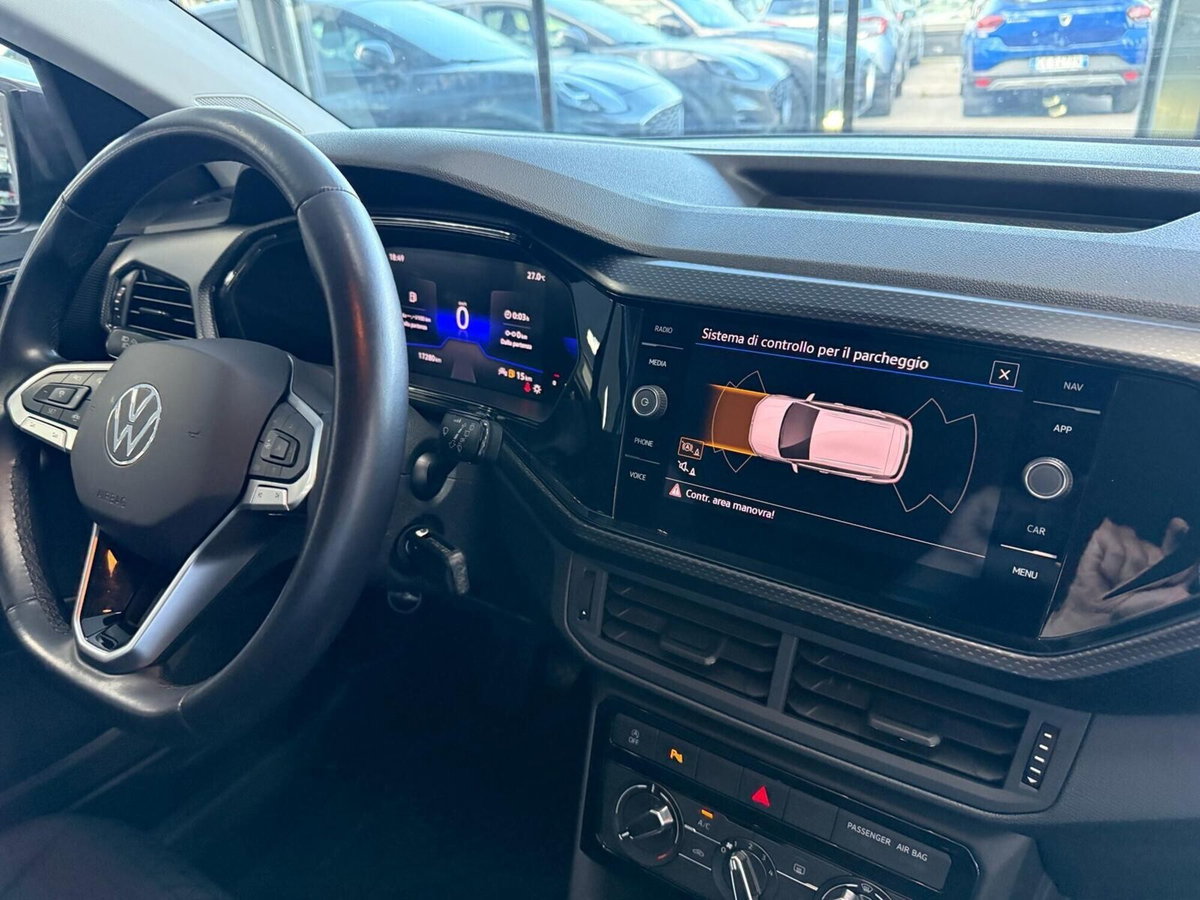 Volkswagen T-Cross 1.0 TSI Style BMT (10)