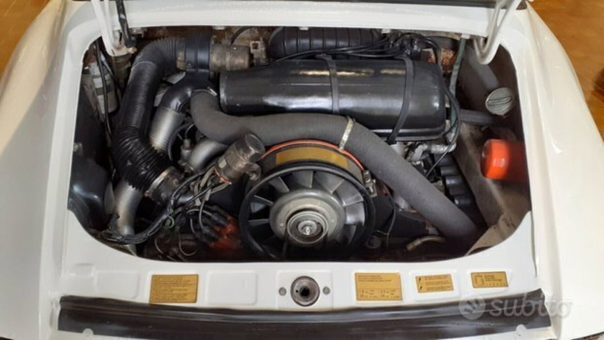 Porsche 911 Cabrio SC 3.0 Targa (6)