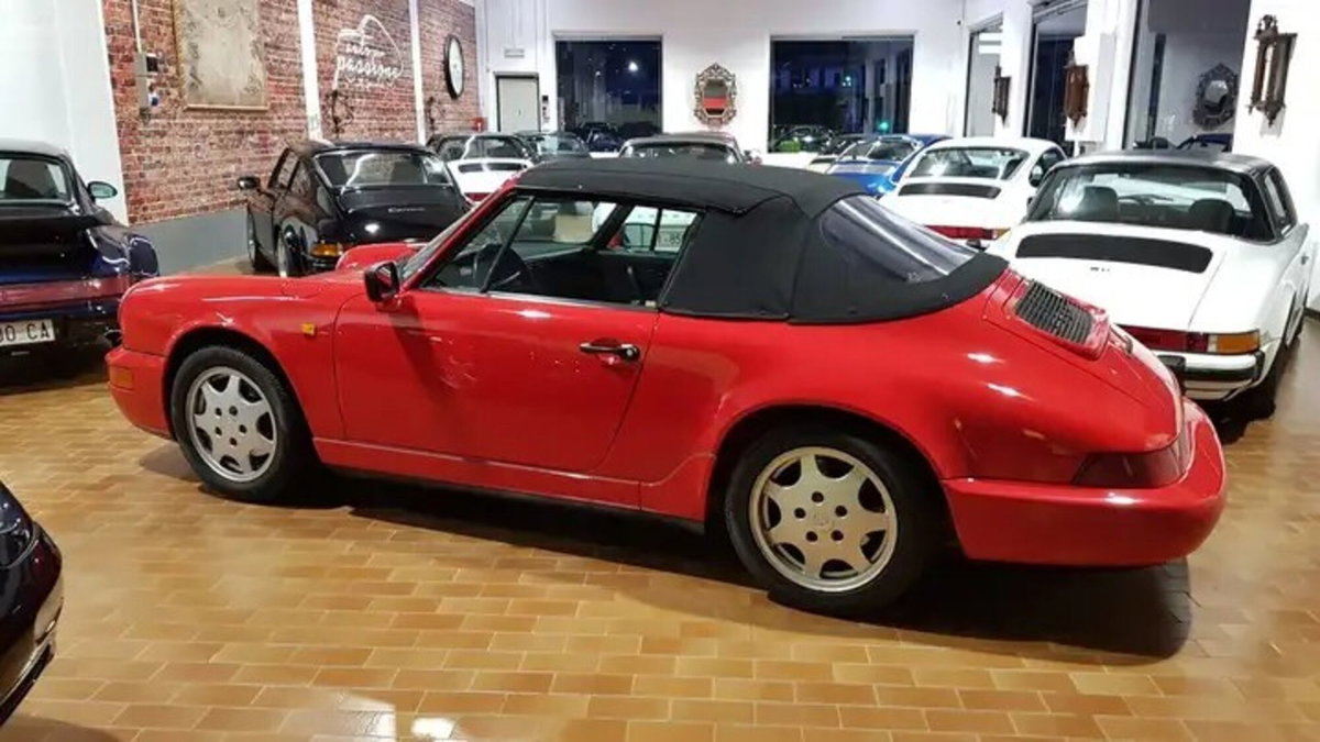 Porsche 911 Cabrio Carrera 4 (4)