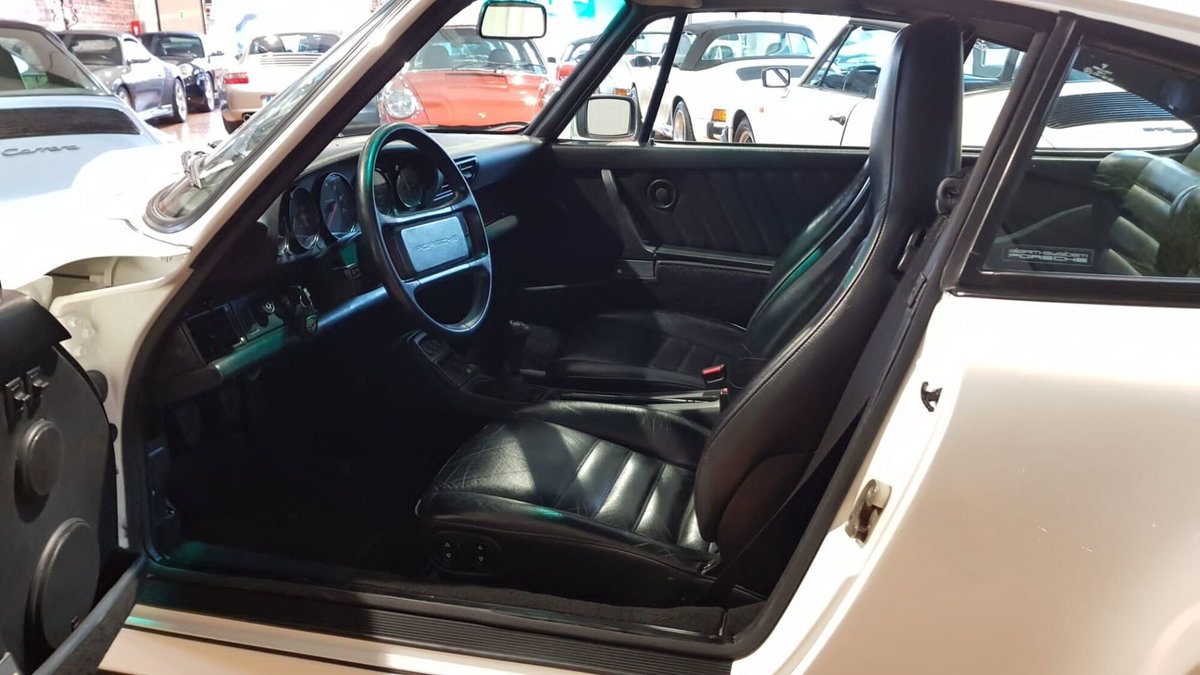 Porsche 911 Cabrio Carrera 4 (8)