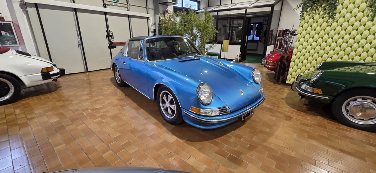 Porsche 911 Cabrio Targa 3.0 4 50Y Porsche Design (3)