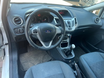 Ford Fiesta Ikon 1.4 3 porte Bz.- GPL (3)
