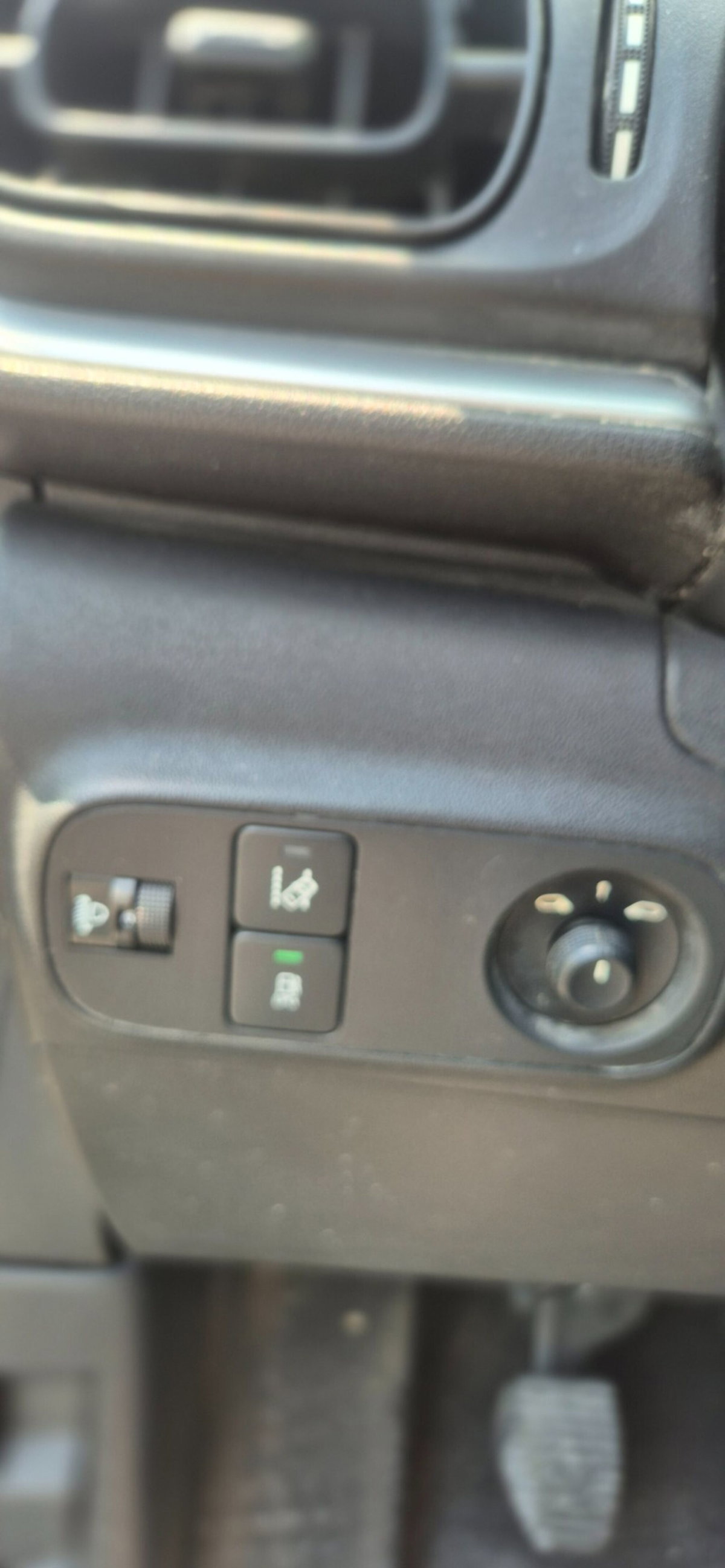 Citroen C3 PureTech 82 GPL Shine (10)