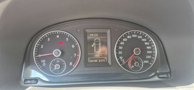 Volkswagen Touran 1.4 TSI Comfortline EcoFuel (10)
