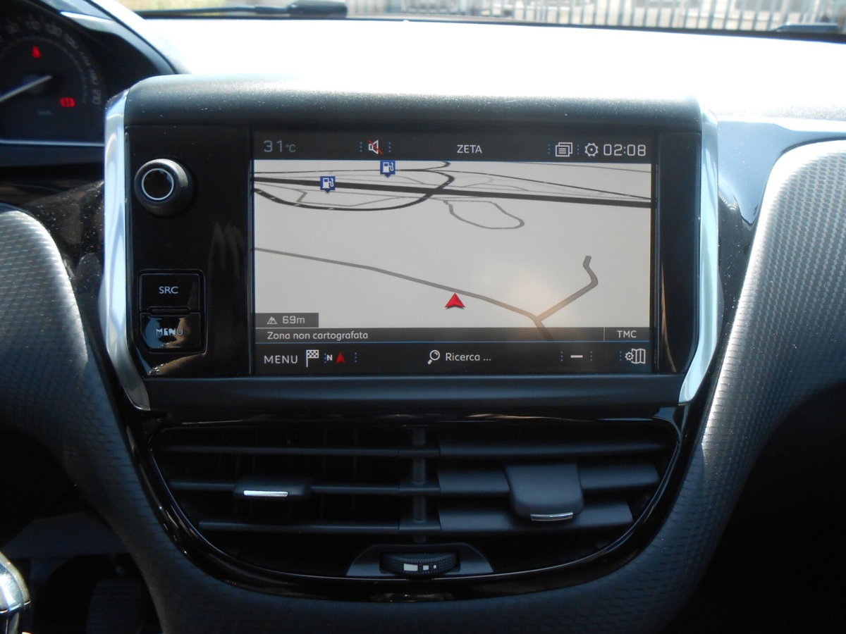 Peugeot 208 82 5 porte Allure (11)