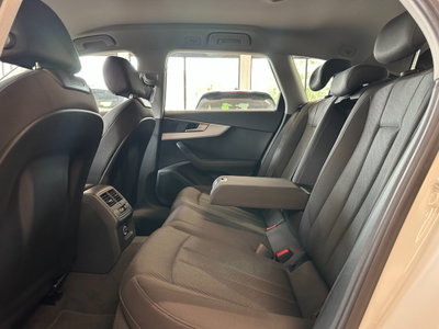 Audi A4 Avant 30 TDI Business (9)