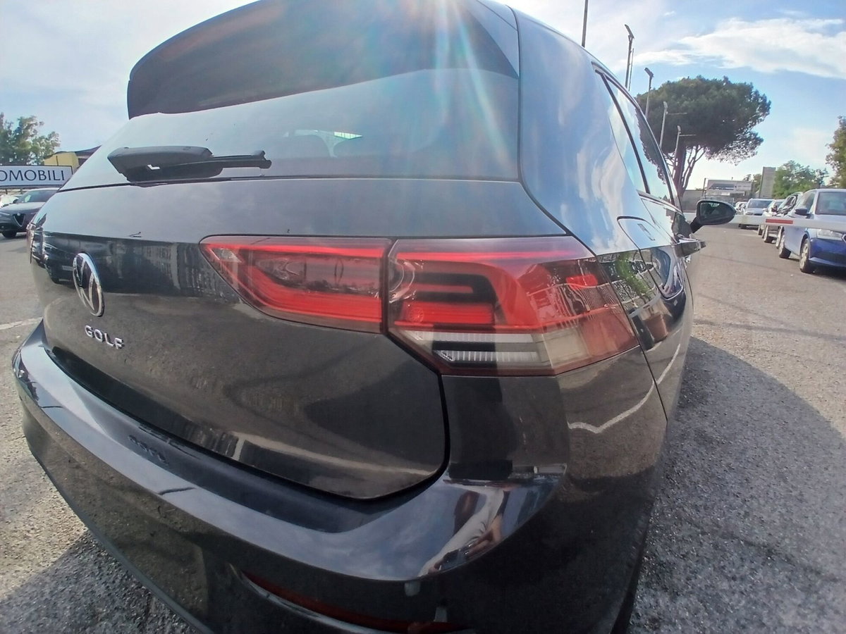 Volkswagen Golf 2.0 TDI DSG SCR Life (13)
