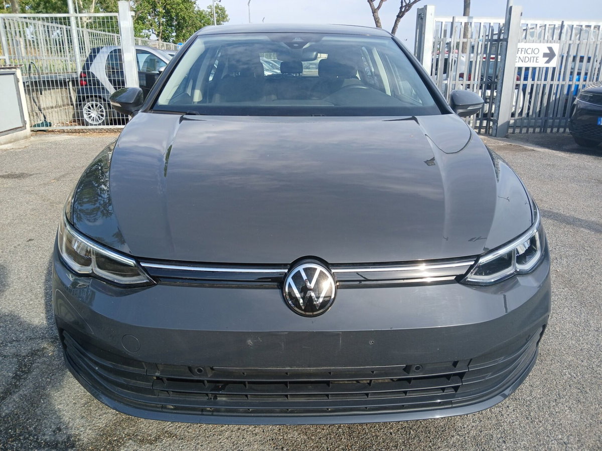 Volkswagen Golf 2.0 TDI DSG SCR Life (2)