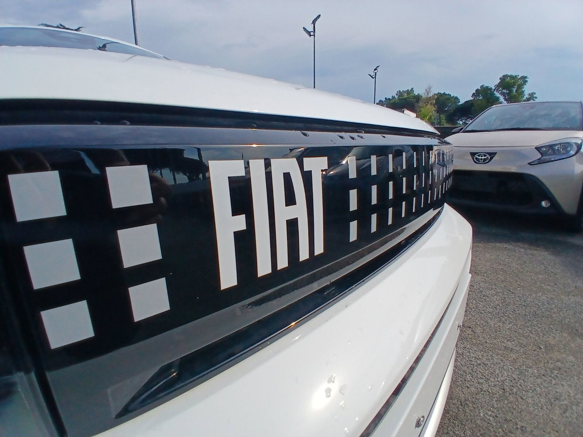 Fiat Grande Panda 1.2 Icon 100cv (9)