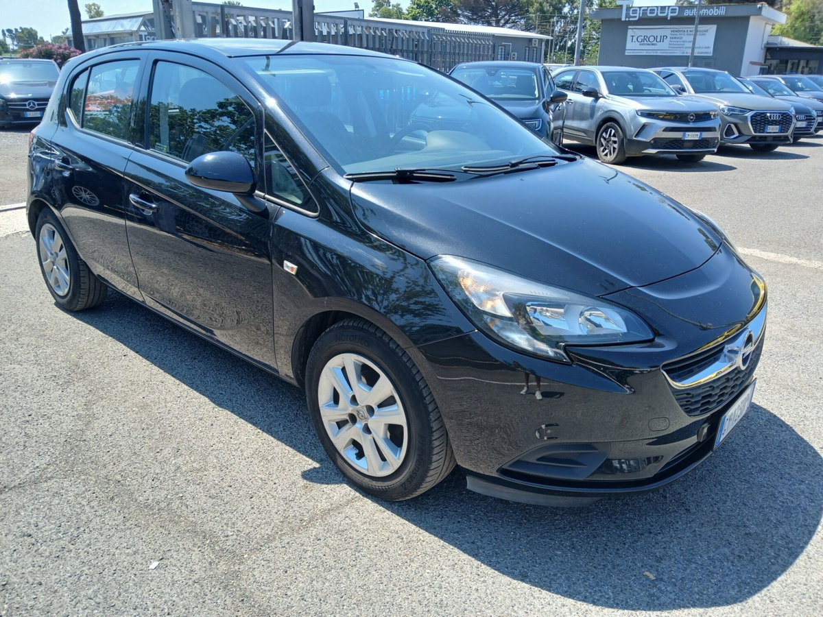 Opel Corsa 1.4 90CV 5 porte Black Edition (3)