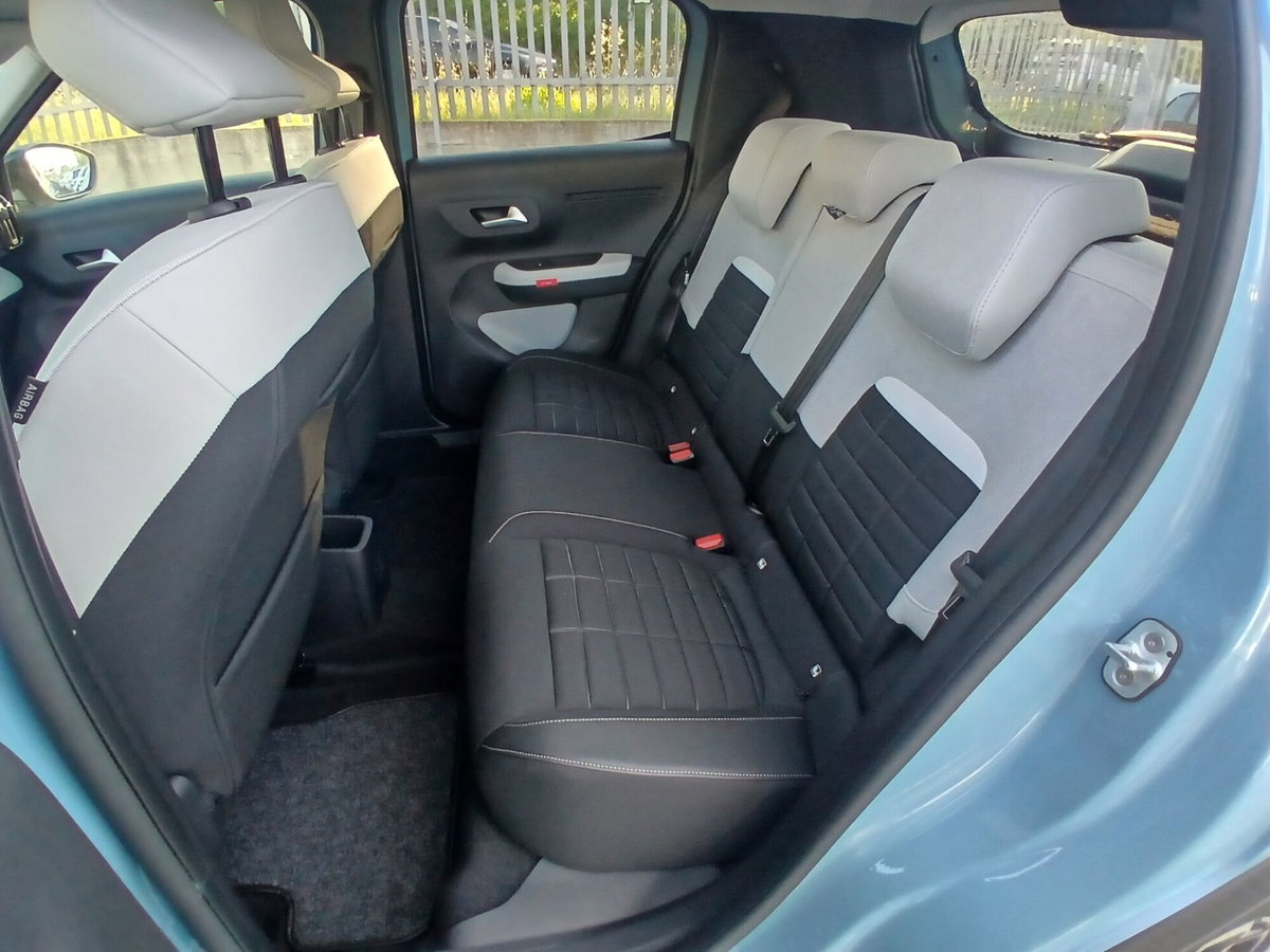 Citroen C3 1.2 puretech turbo Max 100cv s&s (19)