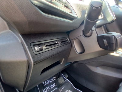 Peugeot 3008 BlueHDi 130 S&S EAT8 Active Pack (19)