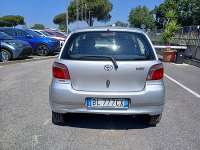 Toyota Yaris 16V cat 3 porte Sol (6)