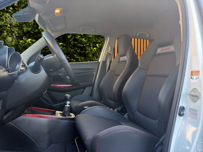 Suzuki Swift 1.4h Sport 2wd (18)