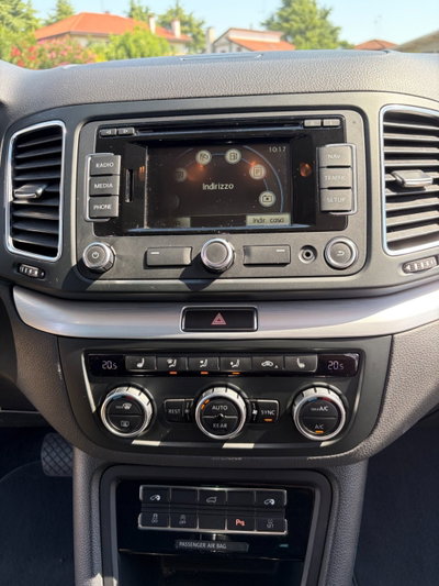 Volkswagen Sharan 2.0 TDI 177 CV DSG Highline BlueMotion Technology (12)