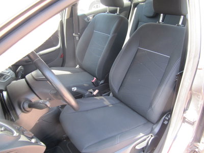Ford Fiesta Plus 1.5 TDCi 75CV 5 porte (10)