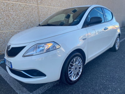Lancia Ypsilon 1.2 69 CV 5 porte GPL Ecochic Elle (2)