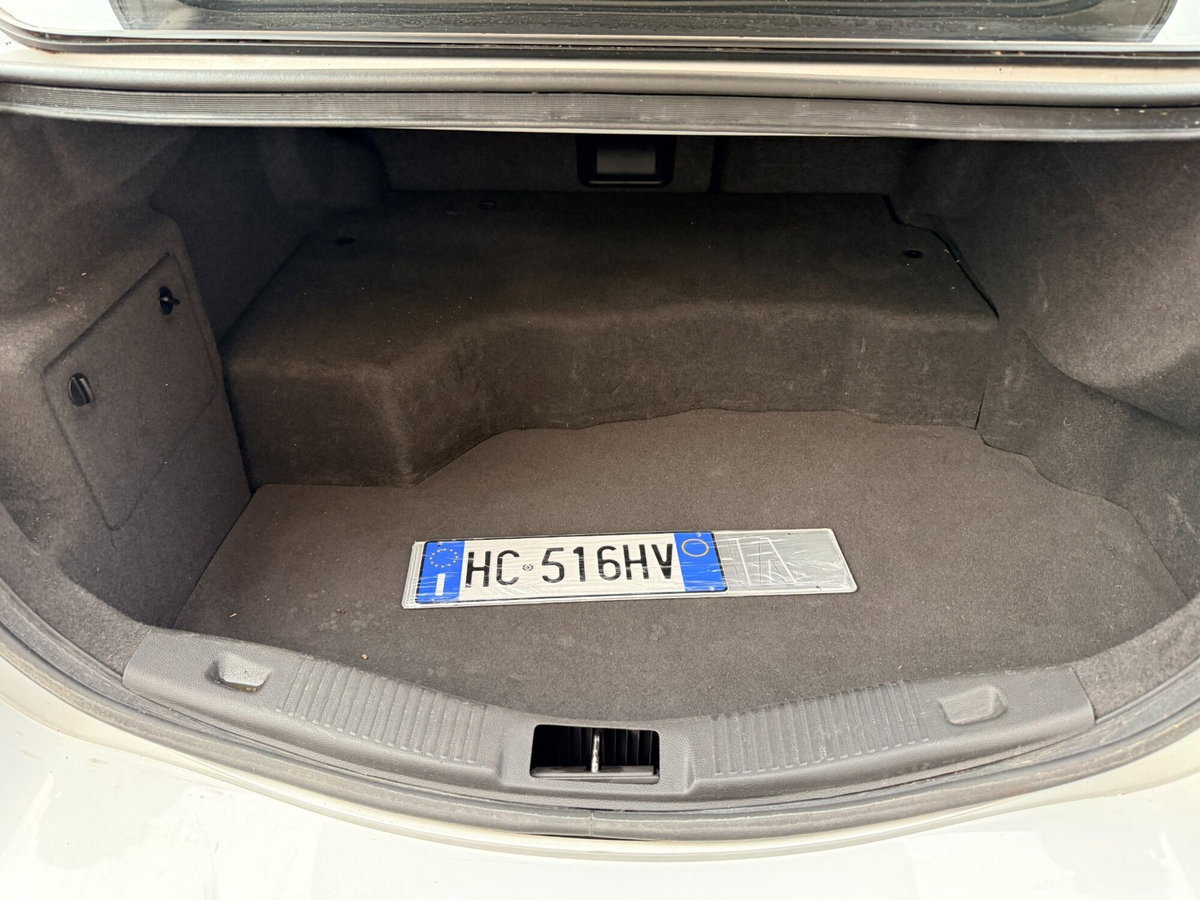 Ford Mondeo Full Hybrid 2.0 187 CV eCVT 4p. ST-Line Business (10)