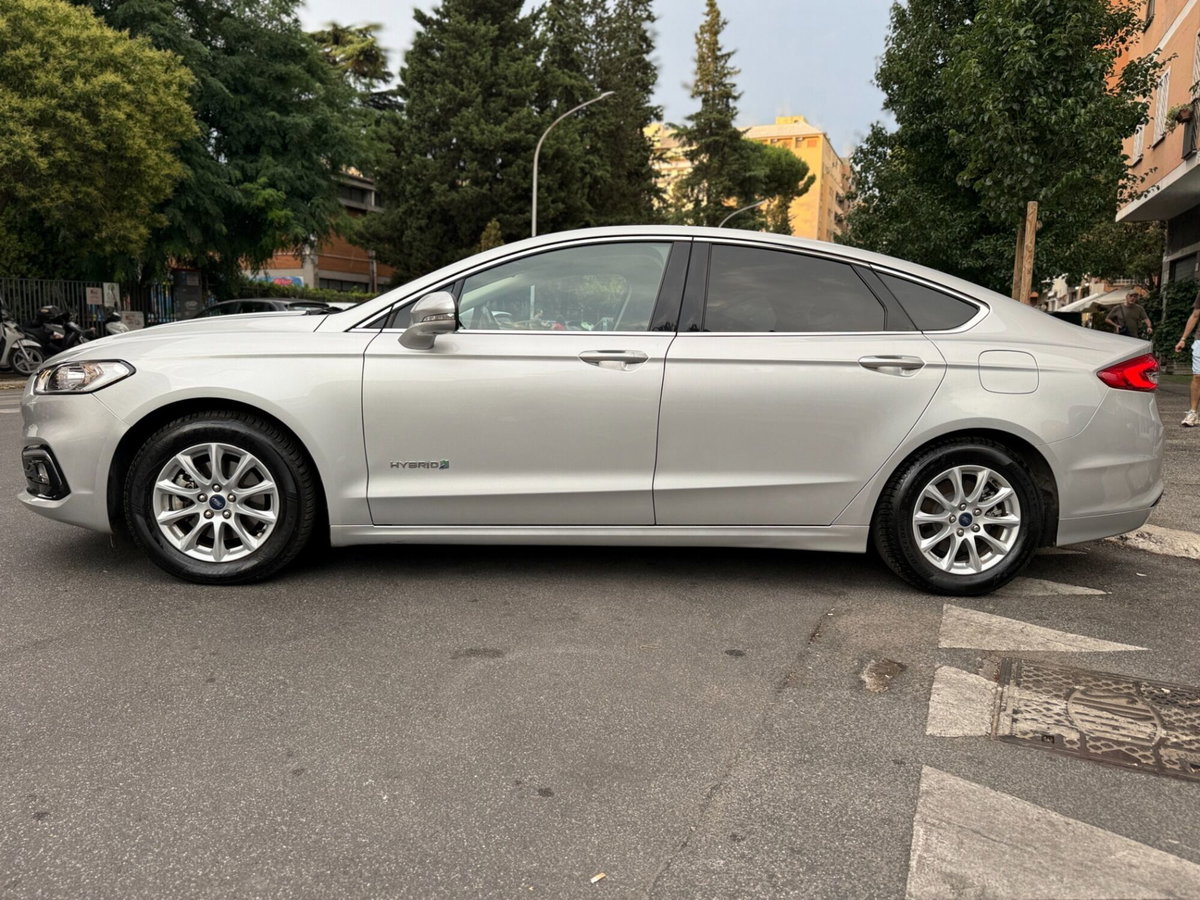 Ford Mondeo Full Hybrid 2.0 187 CV eCVT 4p. ST-Line Business (4)