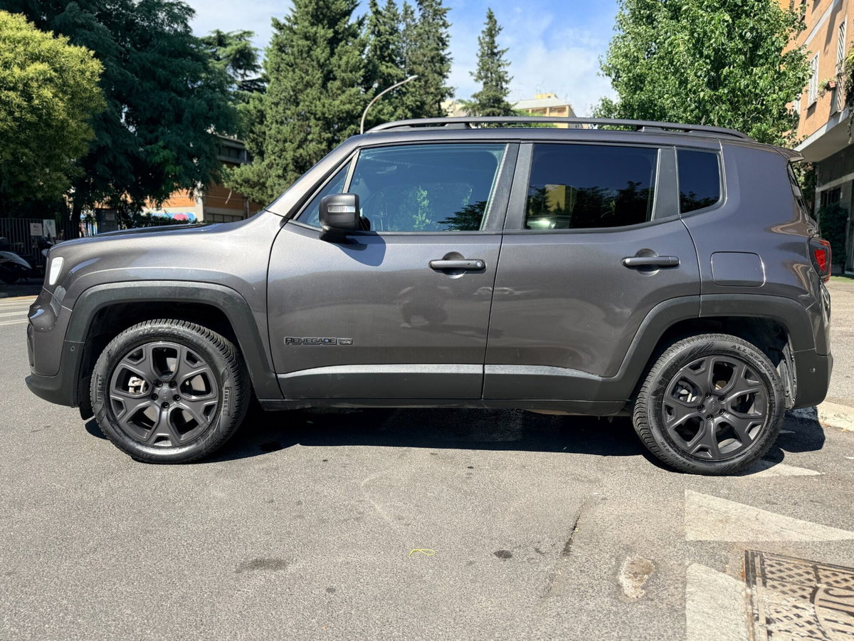 Jeep Renegade 1.3 T4 190CV PHEV 4xe AT6 Limited (4)
