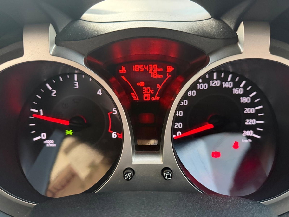 Nissan Juke 1.5 dCi Acenta (16)