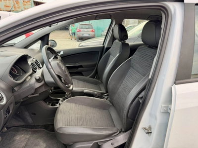 Opel Corsa 1.0 12V 5 porte Edition (10)