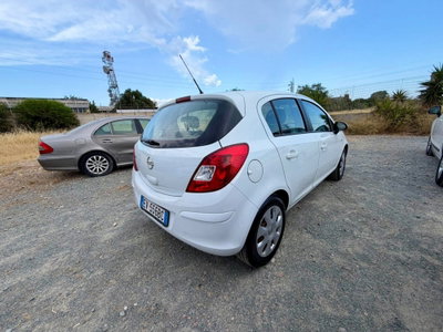 Opel Corsa 1.0 12V 5 porte Edition (4)