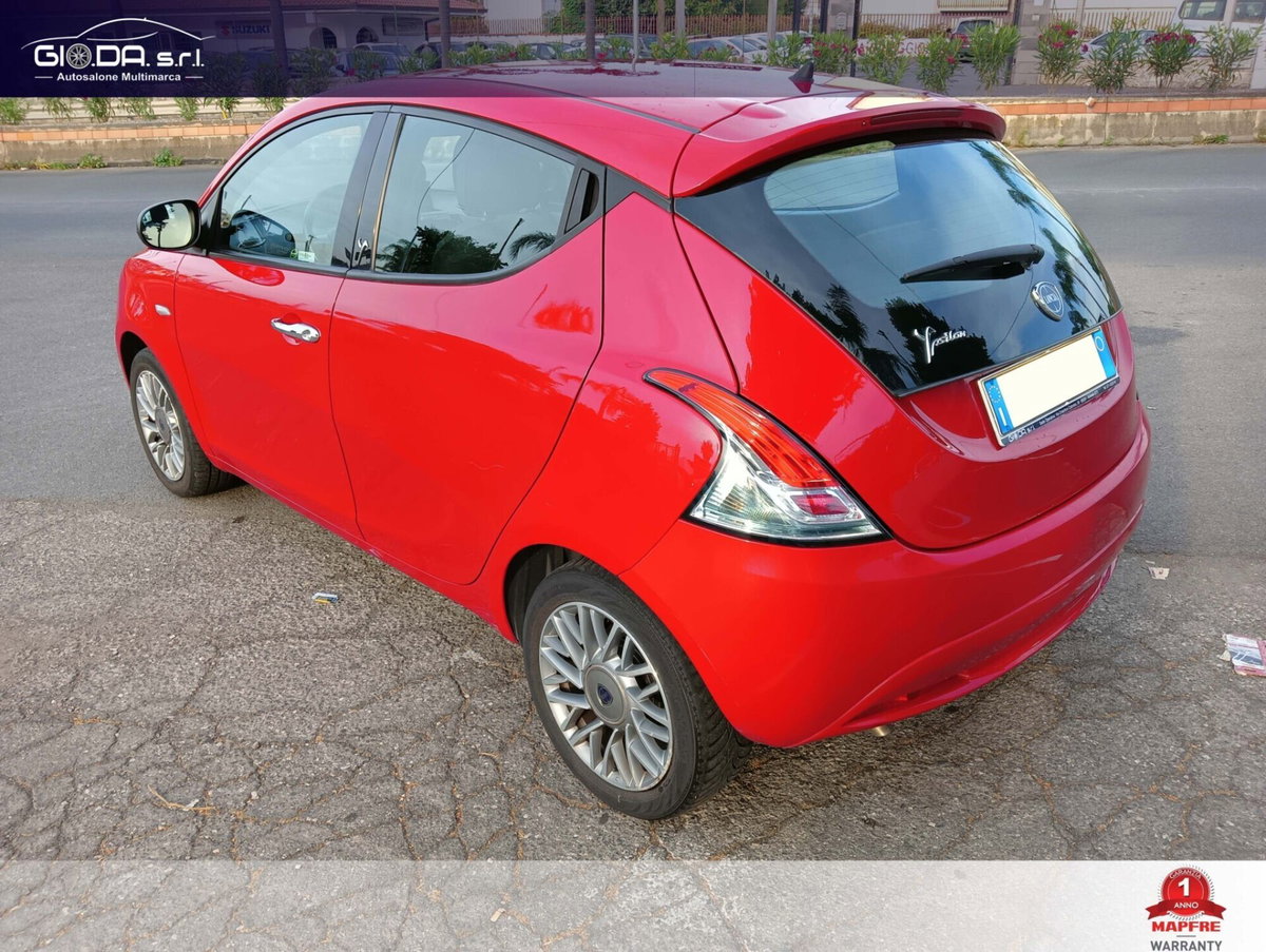 Lancia Ypsilon 1.2 69 CV 5 porte Silver (6)