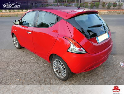 Lancia Ypsilon 1.2 69 CV 5 porte Silver (6)
