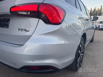 Fiat Tipo Station Wagon Tipo 1.6 Mjt S&S DCT SW Lounge (13)