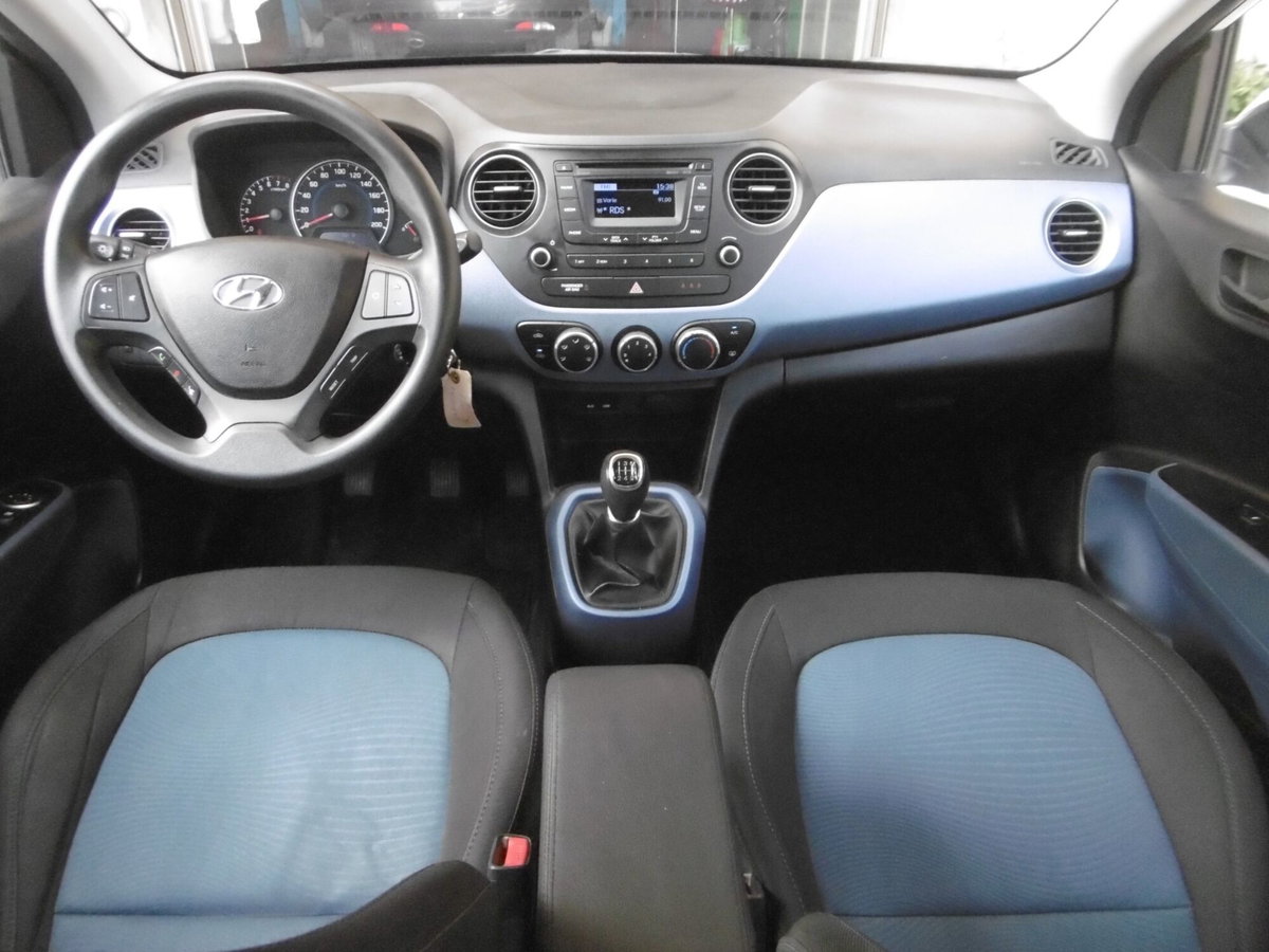 Hyundai i10 1.0 GPL Econext Tech (10)