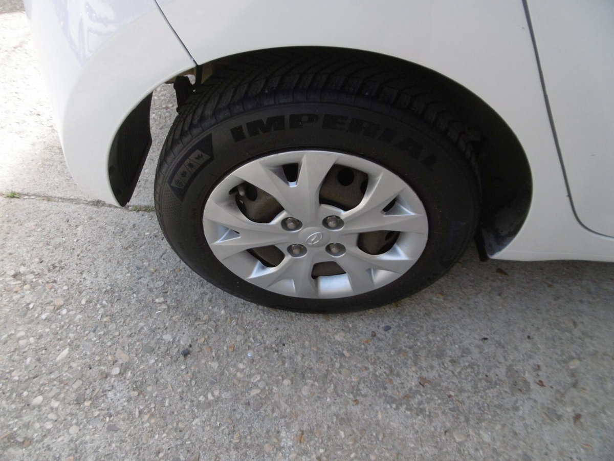 Hyundai i10 1.0 GPL Econext Tech (16)