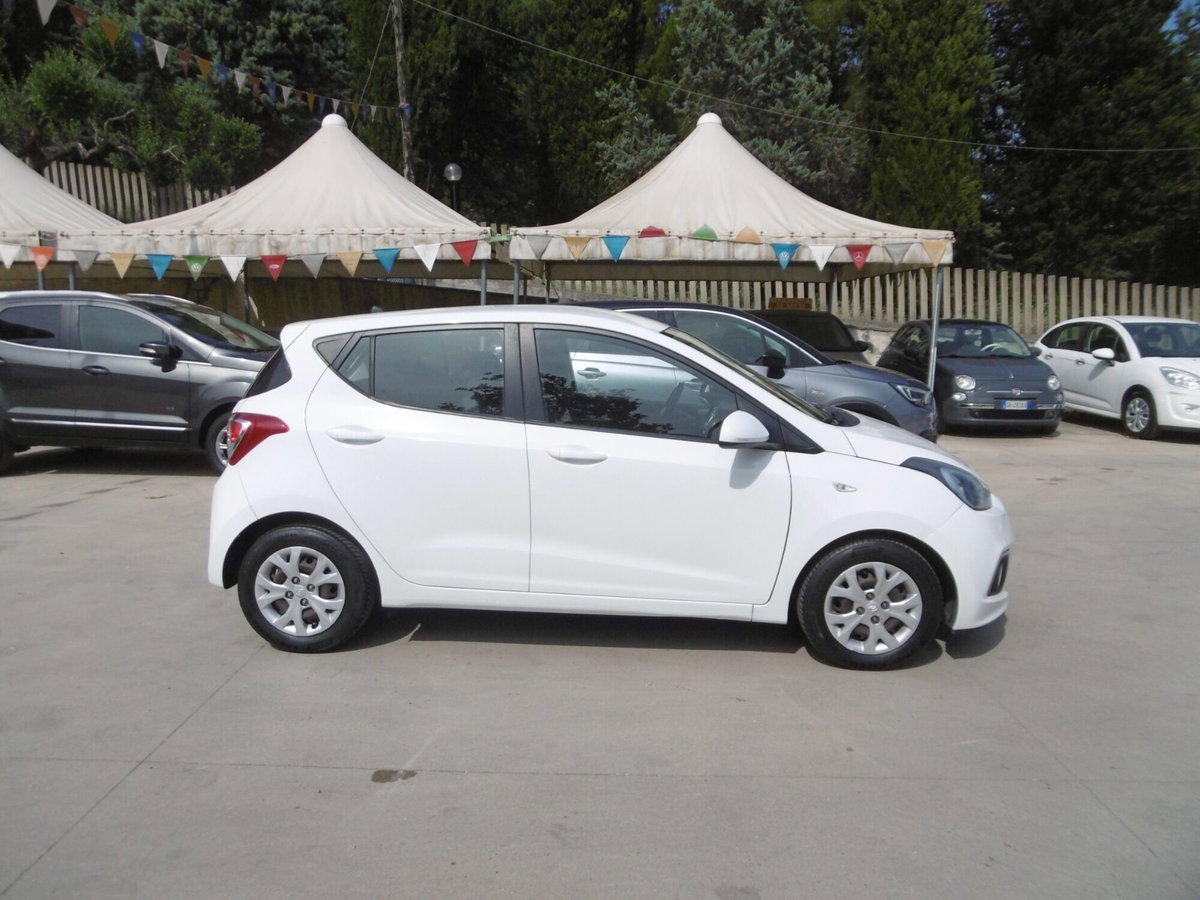 Hyundai i10 1.0 GPL Econext Tech (4)