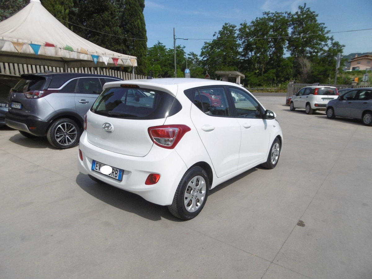 Hyundai i10 1.0 GPL Econext Tech (5)