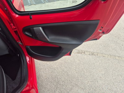 Citroen C1 1.0 5 porte Seduction (17)