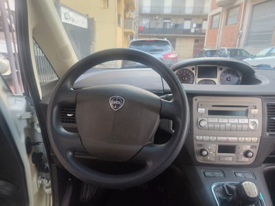 Lancia Musa 1.3 Multijet 16V 70 CV Argento (12)