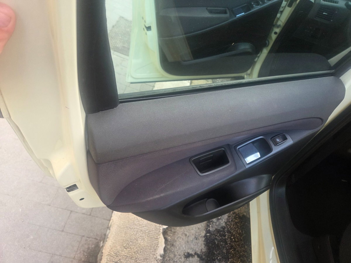 Lancia Musa 1.3 Multijet 16V 70 CV Argento (16)