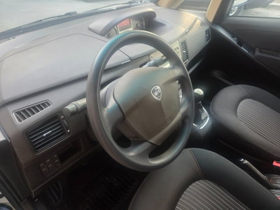 Lancia Musa 1.3 Multijet 16V 70 CV Argento (9)