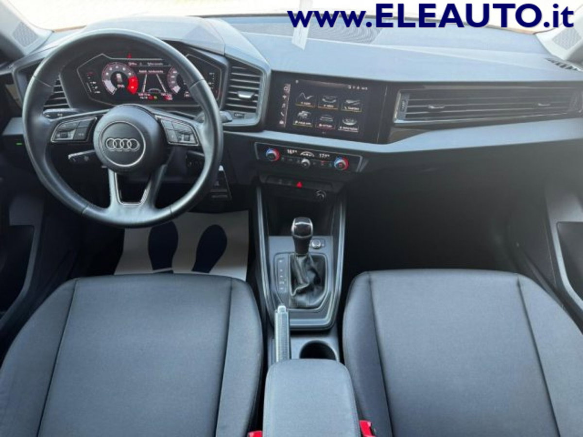 Audi A1 Sportback 25 TFSI S tronic Admired (9)