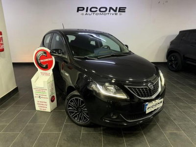 Lancia Ypsilon 1.0 FireFly 5 porte S&S Hybrid Gold Plus usata
