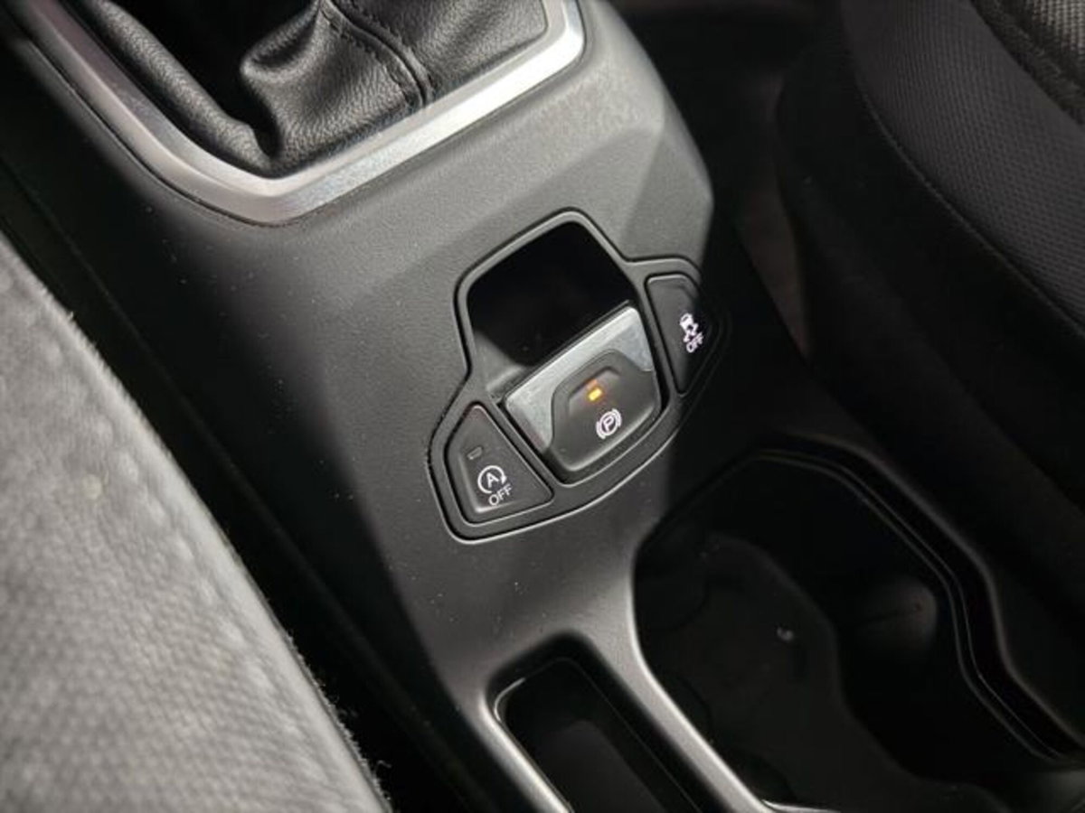 Jeep Renegade 1.6 Mjt 130 CV Limited (10)