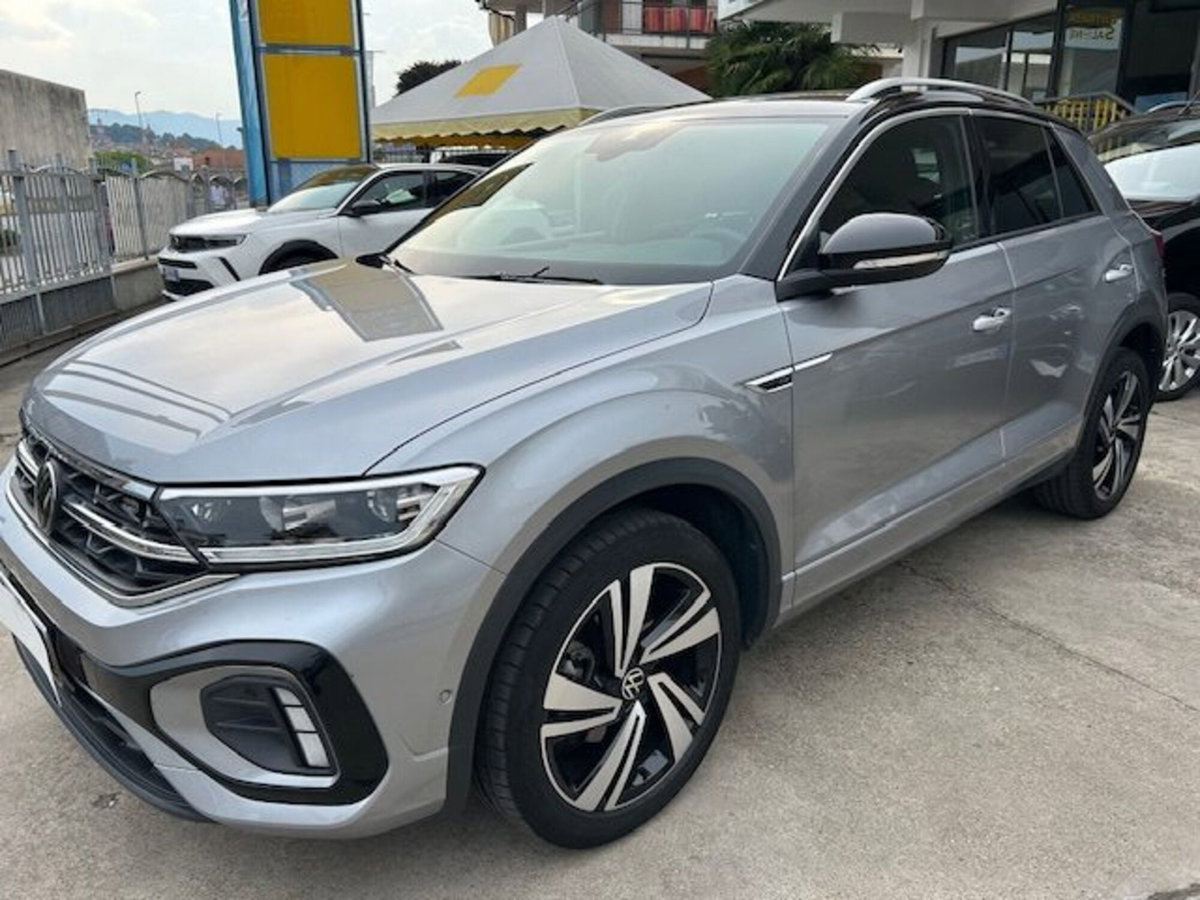 Volkswagen T-Roc 1.5 tsi R-Line dsg (15)