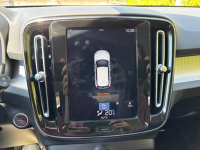 Volvo XC40 D3 AWD Geartronic R-design (10)